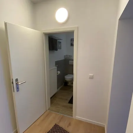 1 Mit Kueche Und Neuem Bad, Frisch Saniert * Friedrichskoog