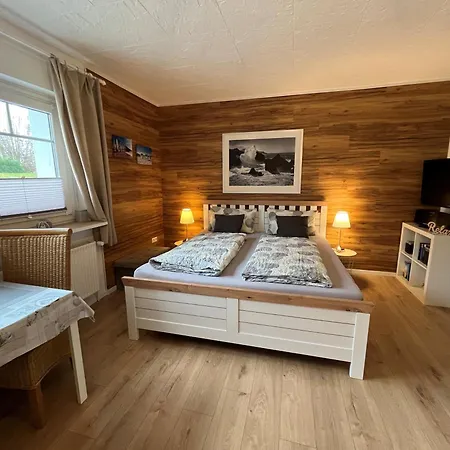 1 Mit Kueche Und Neuem Bad, Frisch Saniert * Friedrichskoog